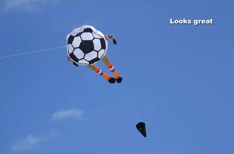 Frete grátis 2m grandes pipas de futebol voando polvo carretel de pipa ripstop náilon kevlar parapente diversão ao ar livre esportes pipa spinner