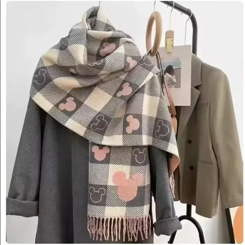 2025 Disney Luxury Winter Cashmere Scarf Women Anime Mickey Mouse Design Warm Pashmina Blanket Scarves Female Shawl Wraps Gift