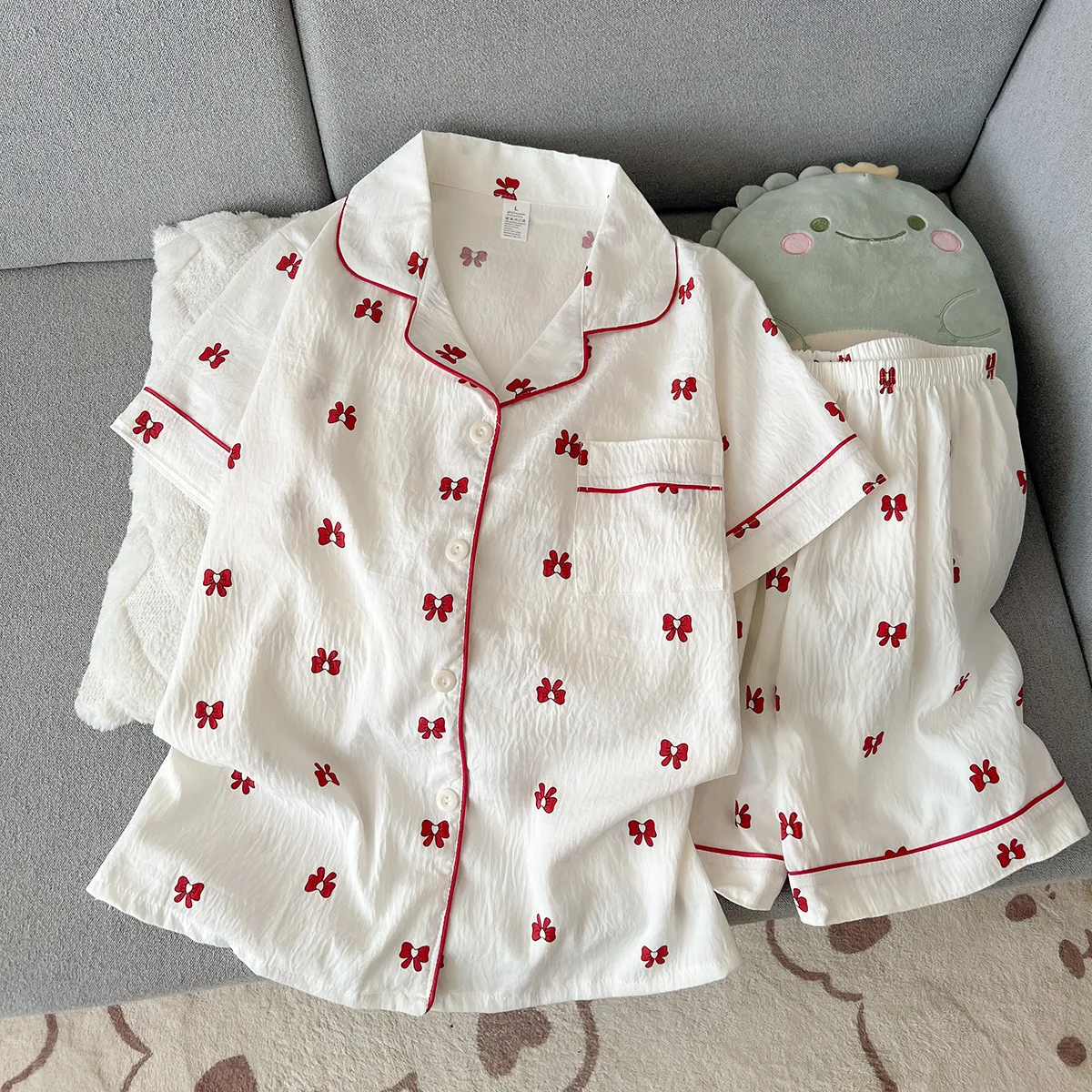 Summer Short Sleeved Pajamas for Women Comfortable Popular Short Shorts for Outerwear Bow Print Girl Sleepwear Homewear