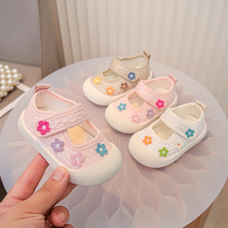 2026 Baby Toddler Shoes Children Square Mouth Floral Canvas Shoes Fashion Kids Girl Infant Breathable Board Shoe First Walkers
