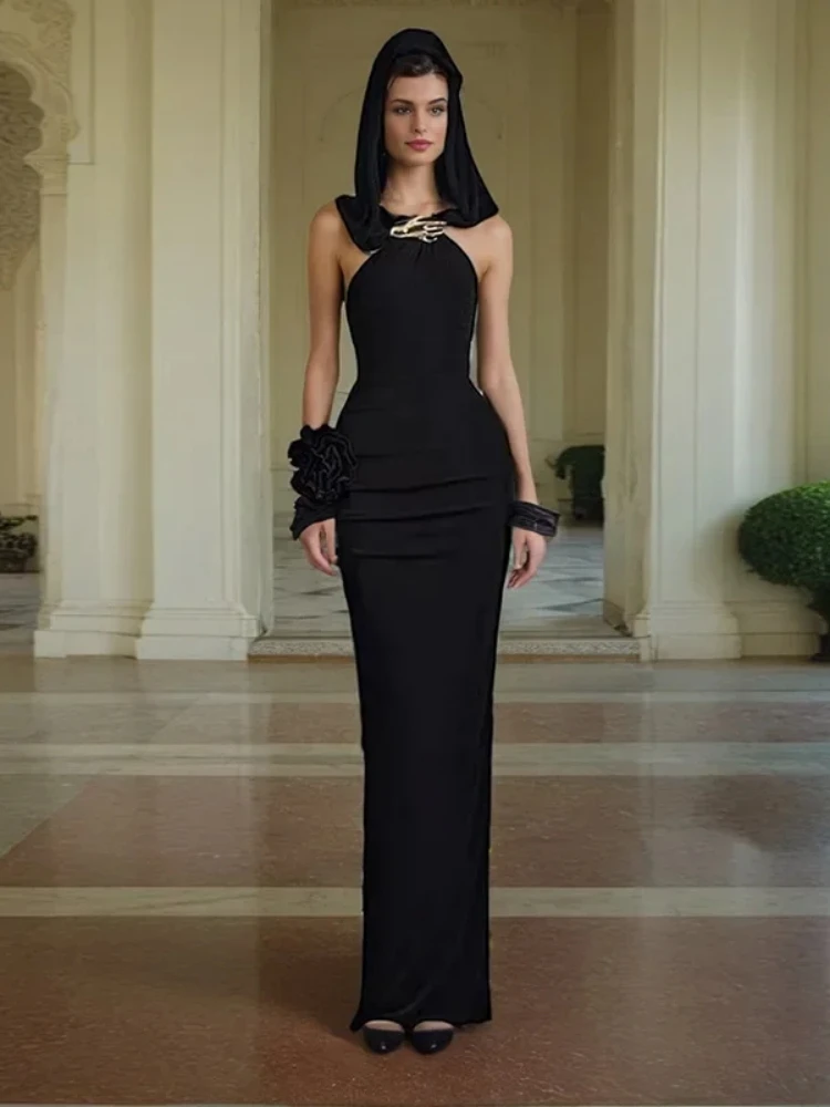 Abito lungo patchwork di fiori 3D con design sexy con cappuccio Abito lungo da donna nero senza maniche senza schienale Meatl Pin a mano Abiti aderenti da sera