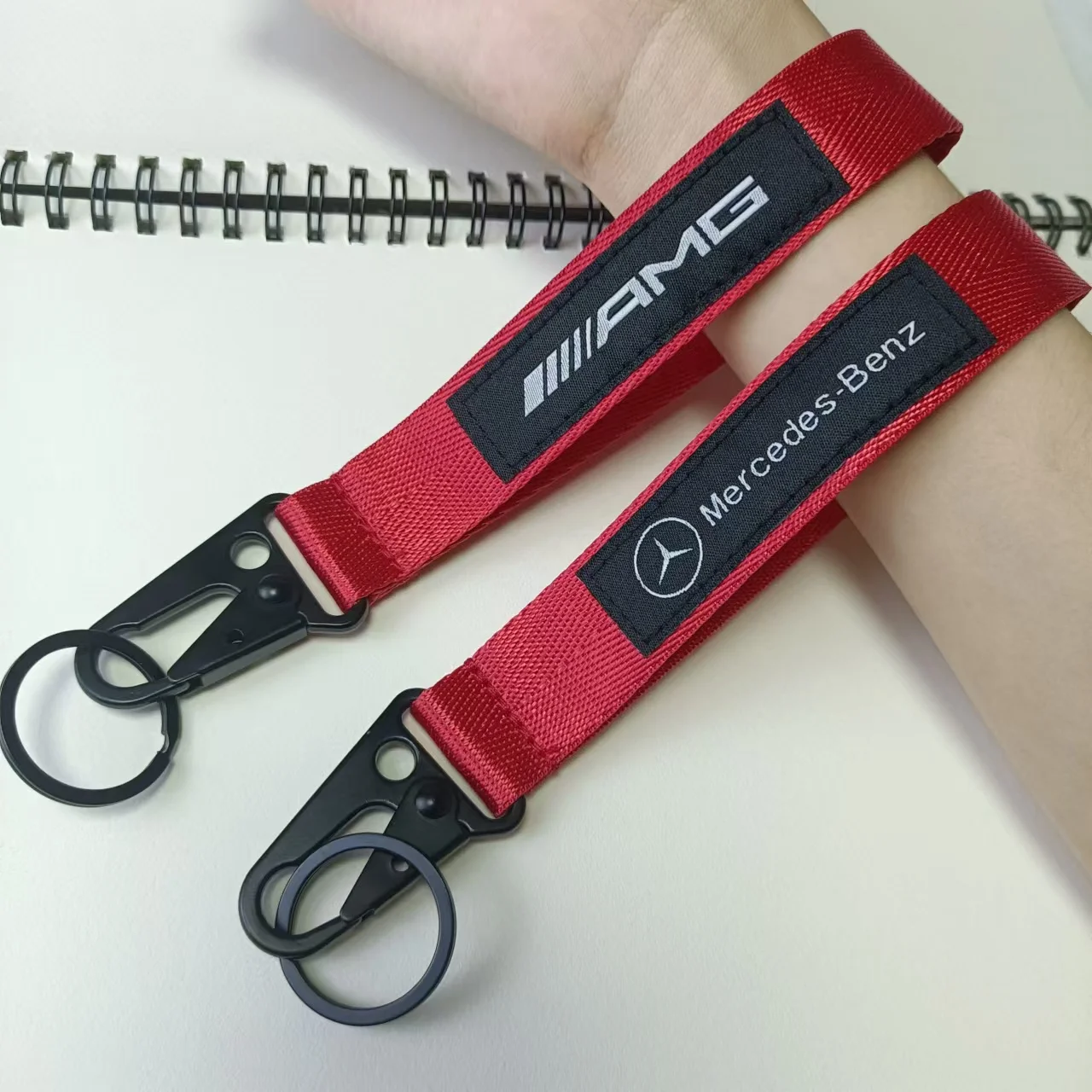 Mercedes Keychain Red Nylon Textile Wristband Lanyard Key tag for AMG w204 w205 Benz A Class Cla Cle Keyring Car Accessoire