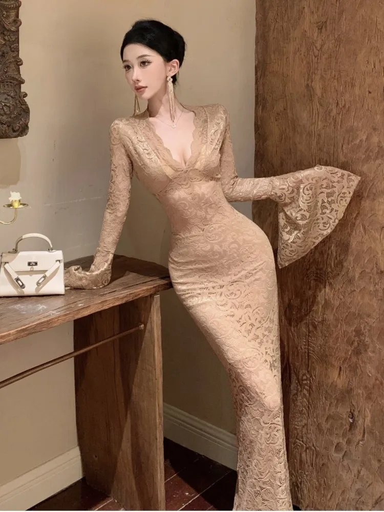 

Autumn New Elegant V-neck Flare Sleeve Lace Trim Dreses Women Sexy Bodycon Hollow Out Maxi Dress Cocktail Party Prom Robe Mujer