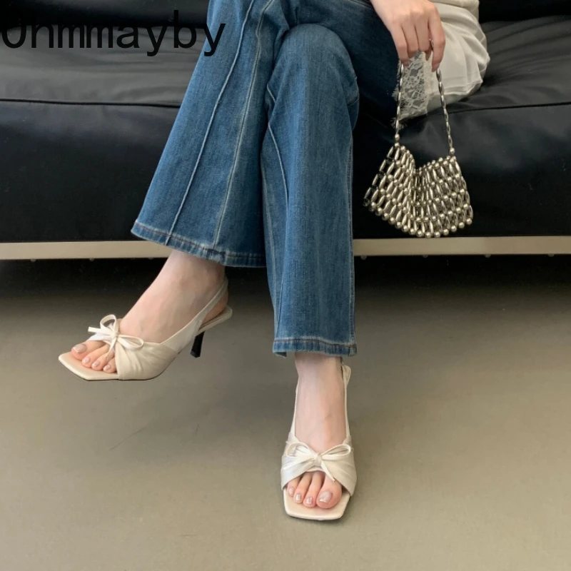 Elegant Women's Slingback Sandals - Floral Polka Dot