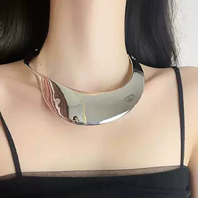 Simple High Grade Punk Exaggerated Glossy Sheet Metal Collar For Women Light Luxury High Grade Choker Party Jewelry Accessories