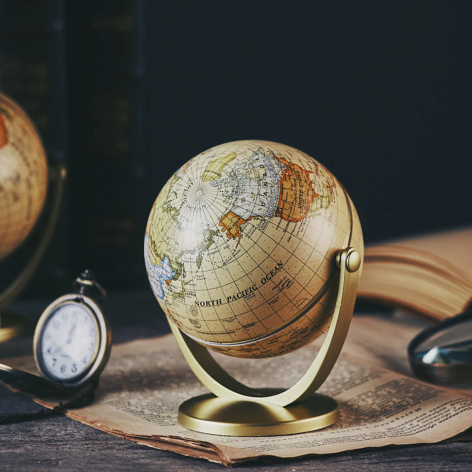 

Globe ornament retro European, American and English versions, universal globe decoration exquisite gifts, study decoration