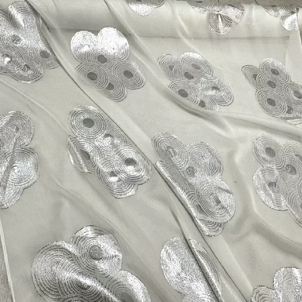 Newest Modern Geometry Circle Silver Shiny Silk Metallic Lurex Fabric for Lady Amazing Sexy Evening Party Dress Shawl Robe