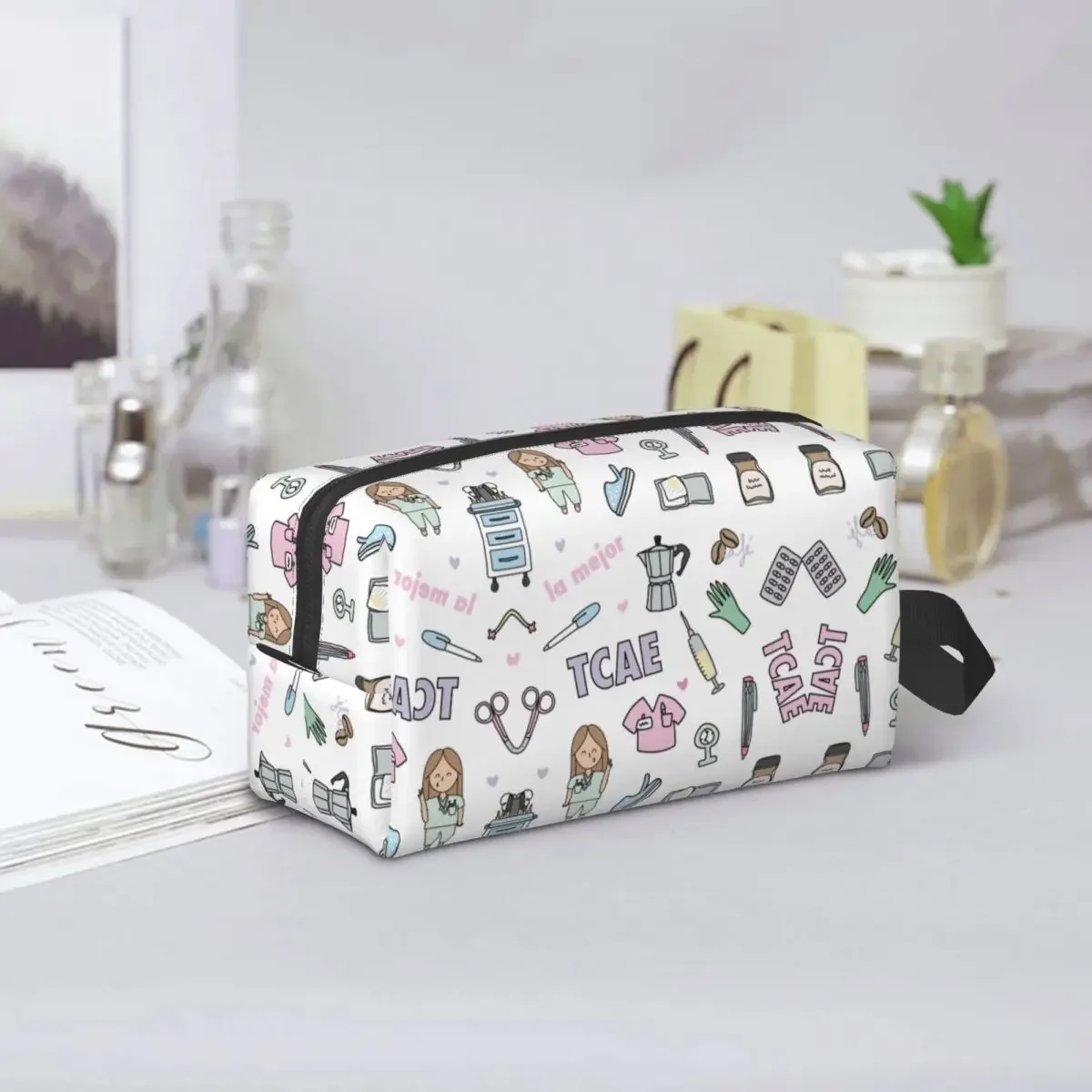 Doctor Nurse Large Cosmetic Bags Enfermera En Apuros Makeup Bag Accessories for Woman Makeup Pouch for Purse Water Resistant