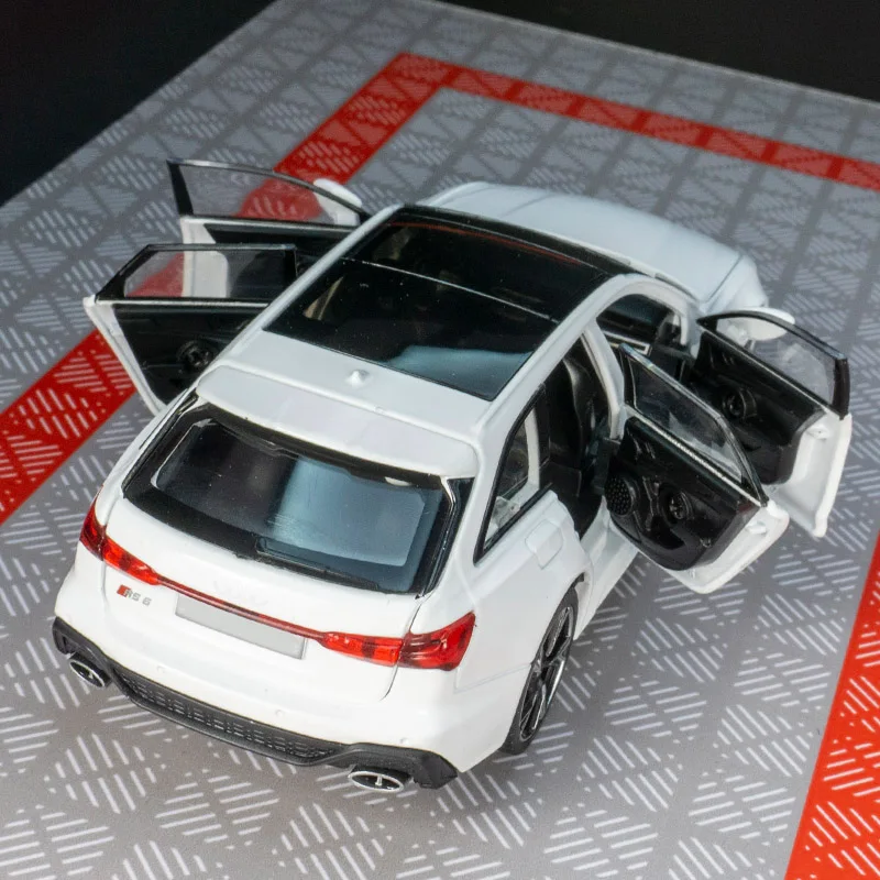 Simulación 1:32, adorno de modelo de coche de aleación Audi RS6, puertas y capó de motor, el maletero se puede abrir como regalo