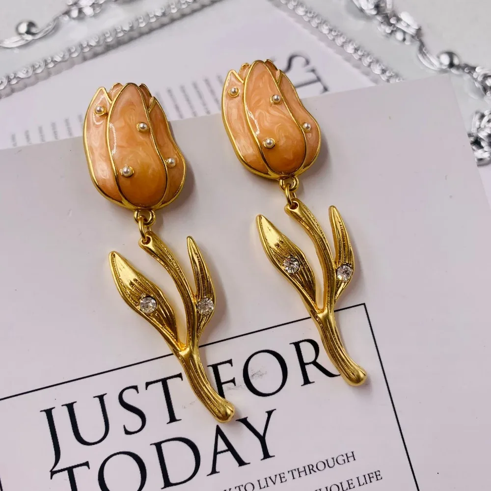 

2026 Bohemia Style Autumn Winter New Year Medieval Vintage Antique Enamel Tulip Flowers Earrings and Ear Clips for Women