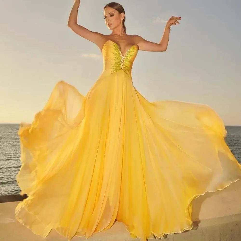 Luxury Yellow Evening Dresses Sequined Draped Sleeveless Gowns For Elegant Women Special Occasion Floor Length Prom Dress