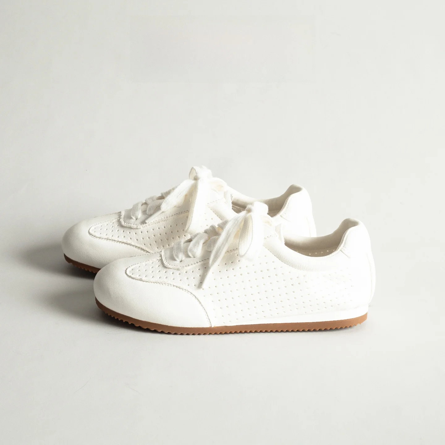 Full Leather Women's Dequn Shoes Comfortable Breathable Flat Bottom Casual Sports Agan Shoes White Sneakers Summer 2025 New A...