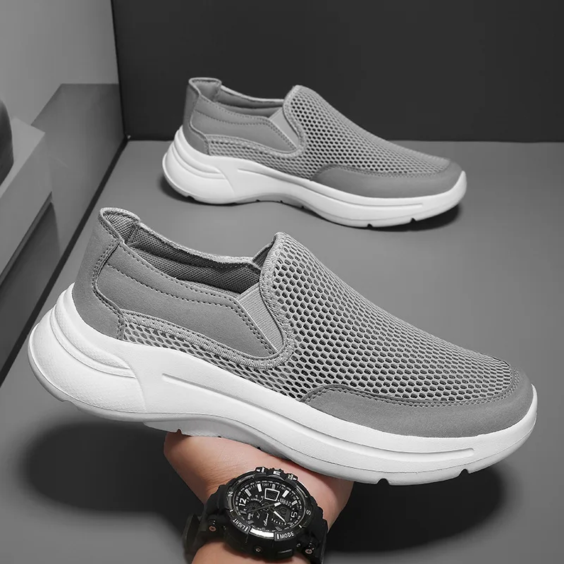 Plus Size Men's Breathable Slip On Classic Shoes Comfy Casual Durable Lightweight Walking Shoes 2025