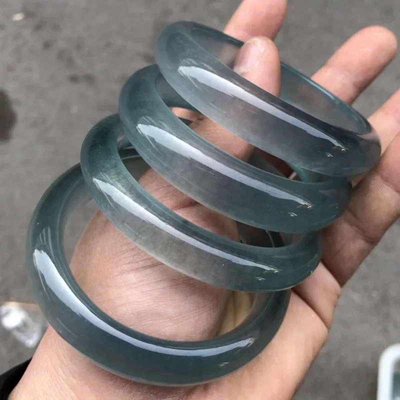 

Библиотека Ice Seed Браслет из синего нефрита Синий нефрит Ледяной прозрачный нефритовый браслет Плоская полоса Красота Полоса Кварцевый рок