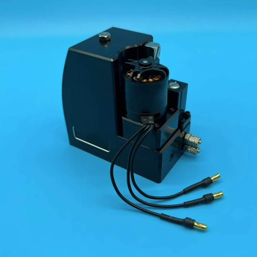 B580 مضخة الزيت الهيدروليكي RC حفارة مضخة هيدروليكية مخصصة 580 خزان الزيت مضخة متكاملة لتقوم بها بنفسك مضخة تروس الحفارة 1MPA ~ 4.5MPA