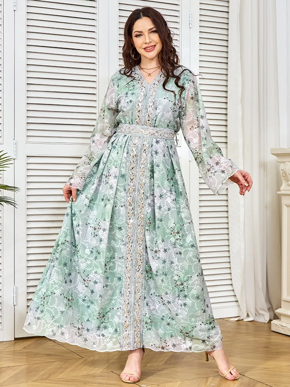 Wholesale Middle Eastern Dubai Abaya New Beaded Sequin Evening Gown Muslim Dress