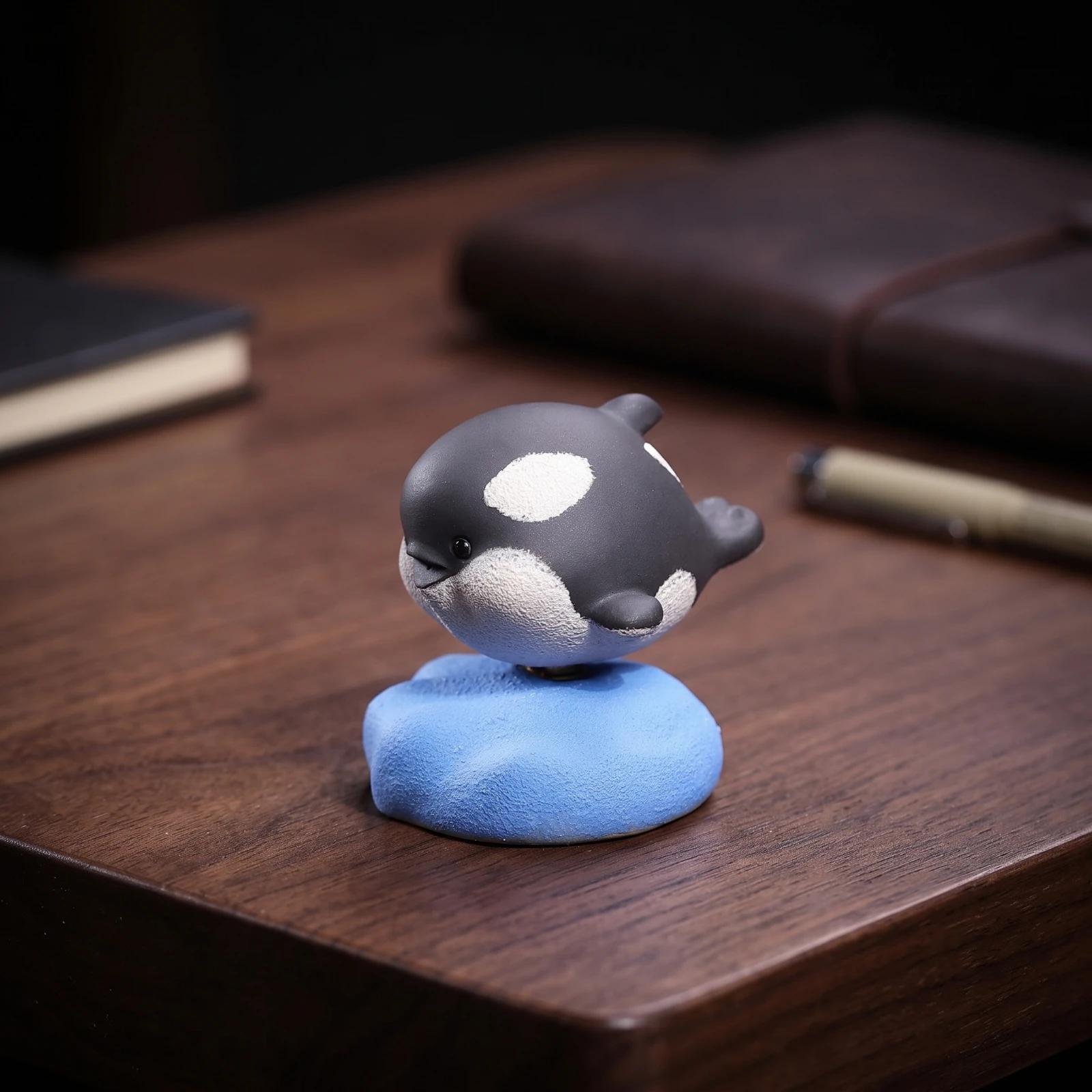 Marine Mammal Tea Pet Violet Sand Ceramic Tea Pet with Rotating Display Clay Handmade for Collectors, Desk