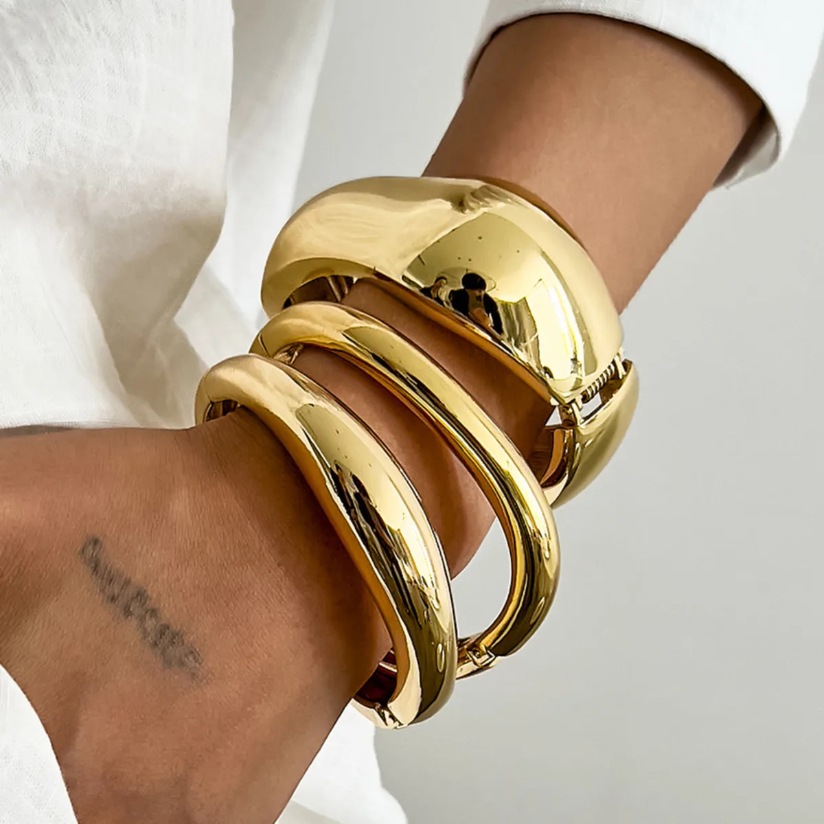 KunJoe 3 Styles Trendy Glossy Irregular Wide Opening Bracelet for Women Hip Hop Geometric Stackable Wide Spring Bangle Lady Gift