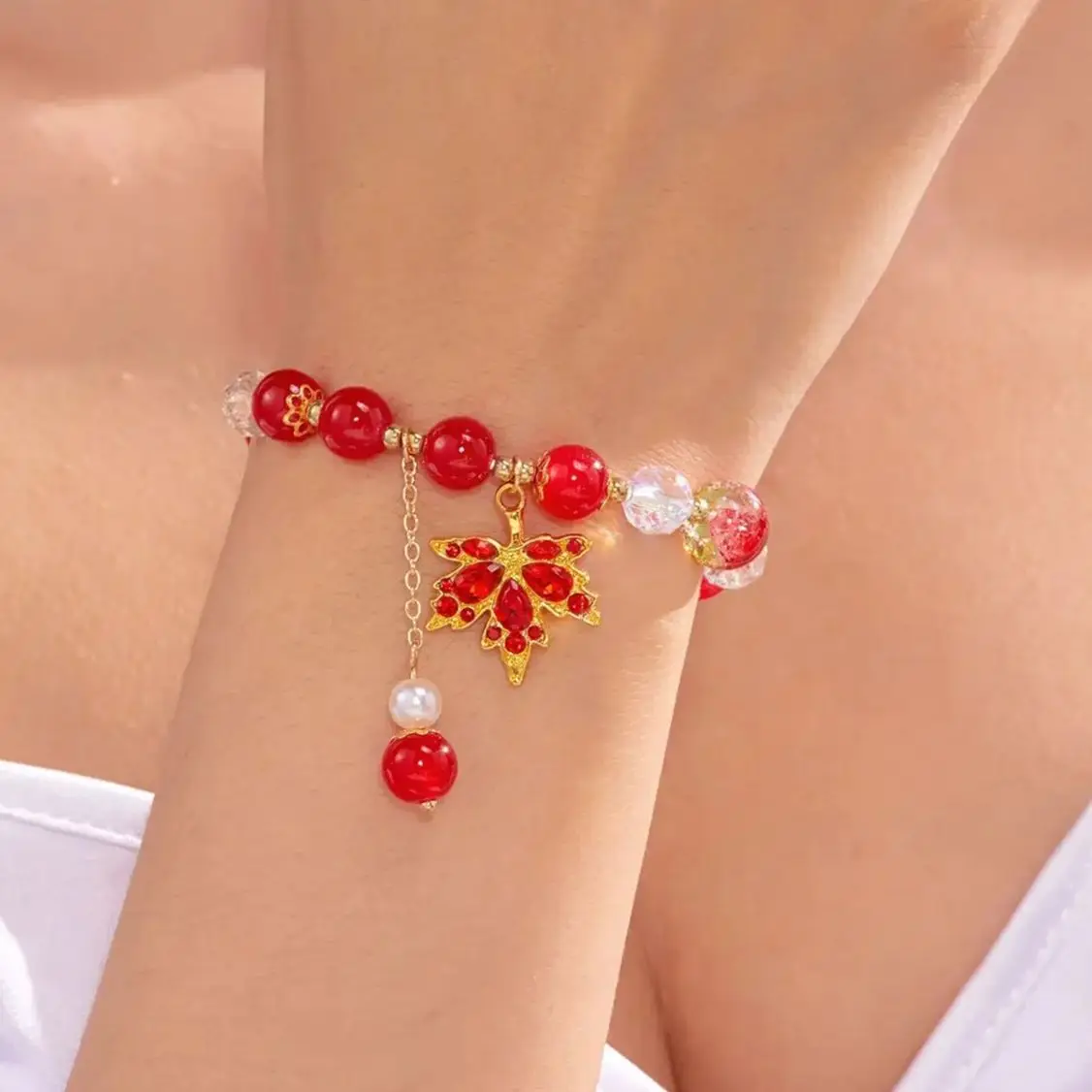 

Minimalist Handmade Beaded Tassel Bracelet for Women Exquisite Red Crystal Maple Leaf Pendant Bracelet Friendship Jewelry Gifts