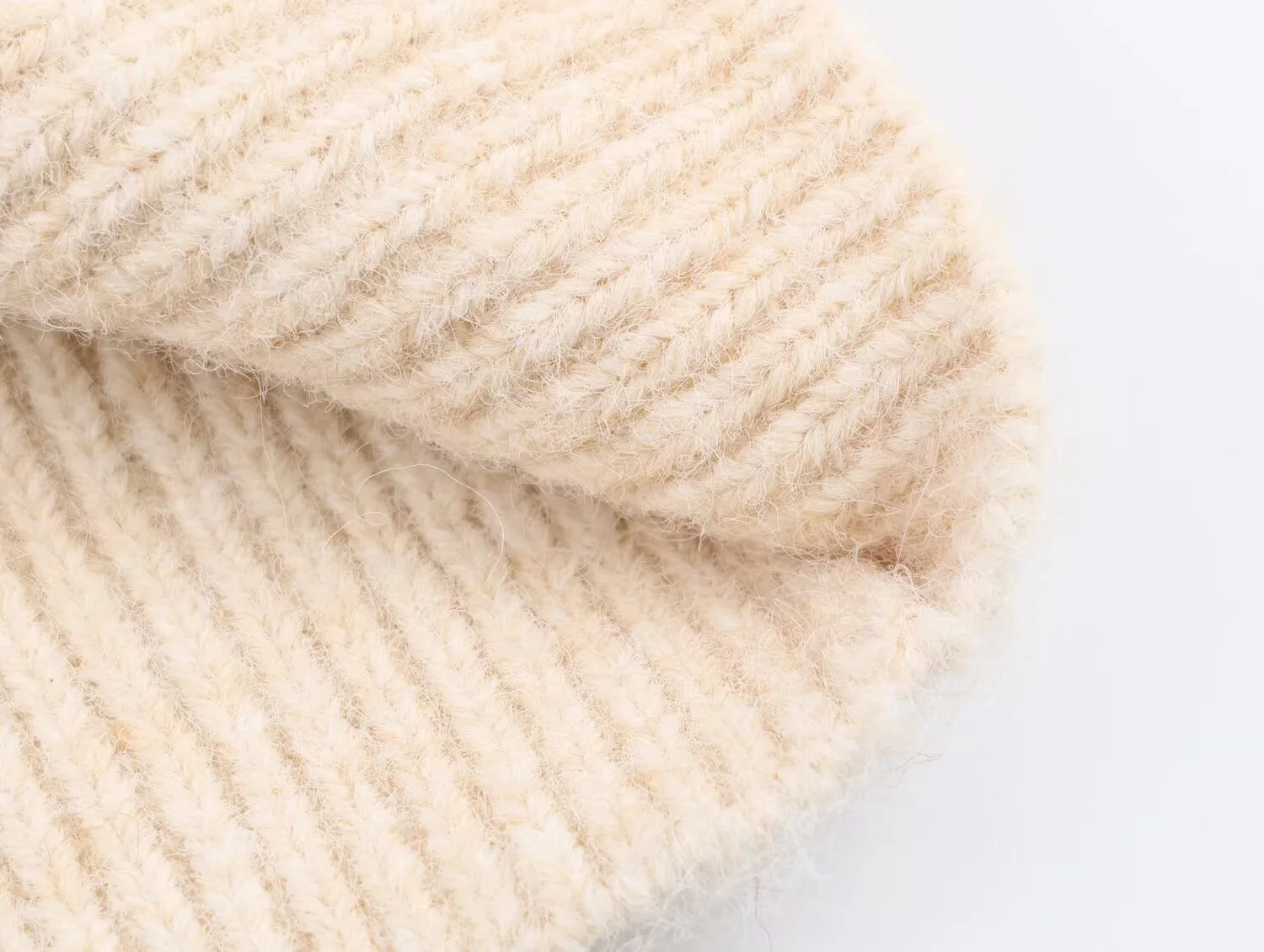 النمط الأوروبي والأمريكي 2025 شتاء جديد المرأة عادية جولة الرقبة طويلة الأكمام مسح تأثير الجاكار محبوك سترة #5