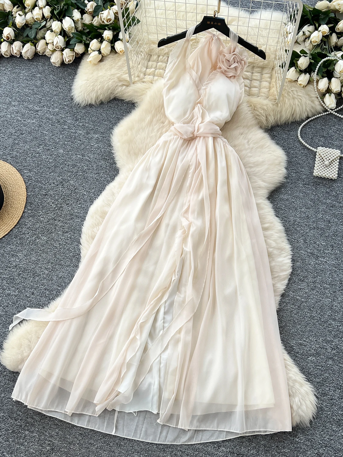 فستان طويل بتصميم ثلاثي الأبعاد مع زهور معلقة على الرقبة، مشبك خصر داخلي، ظهر مفتوح، تنورة على شكل A، ستايل كوري للتنقل اليومي. #4