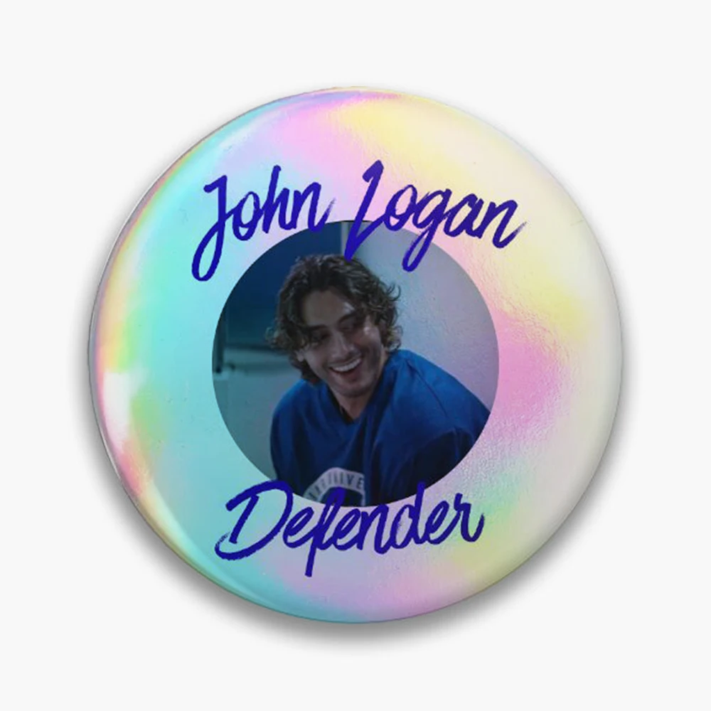 John Logan (Antonio Cipriano) defender - Off Campus Pin Holographic Star Heart Pin Brooches Laminated Button Fashion Accessory