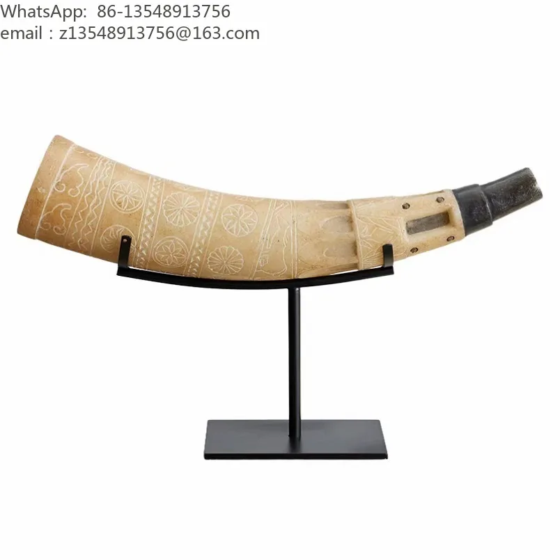 Light Luxury Tabletop Wine Decor Set Flask Goblet Cow Bone Bottle Opener Sideboard Ornament for Showroom
