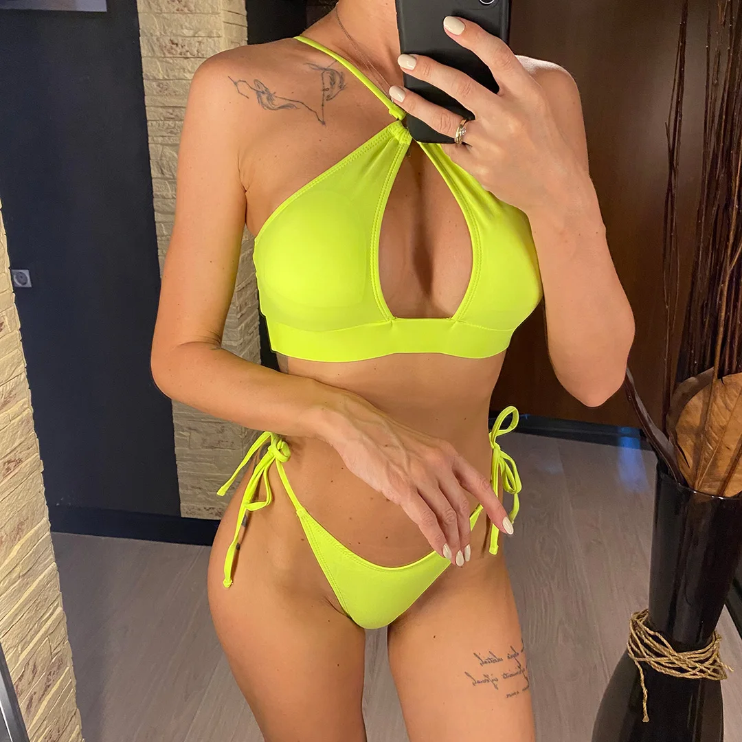 Ausgeschnittener Neckholder-Bikini, Damen-Badeanzug, zweiteiliges Bikini-Set, gepolstert, mit Trägern, Badebekleidung, Damen-Badeanzug, V3423 – Detail 25