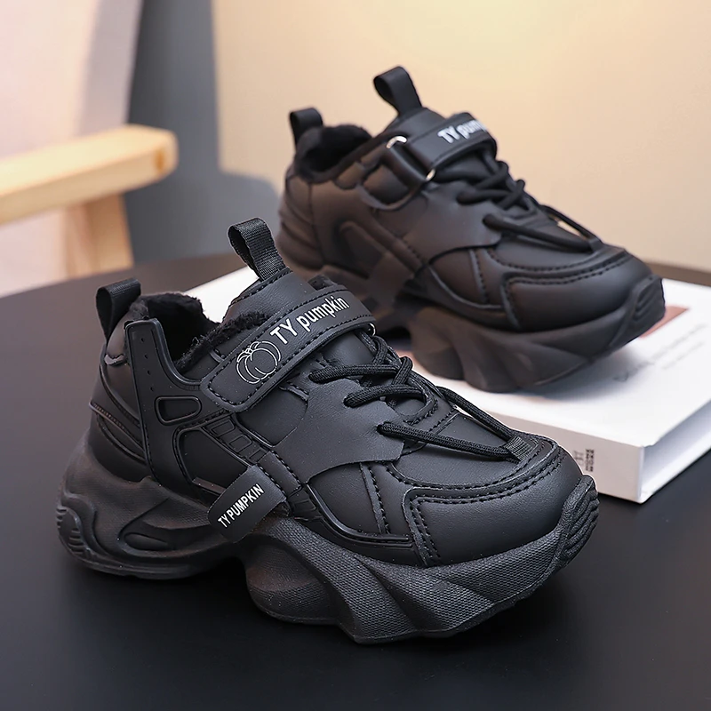 

Children Casual Shoes for Girls Boys 2025 Winter New Fashion Korean Style Soft Bottom Anti-slippery Versatile Cotton Sneakers