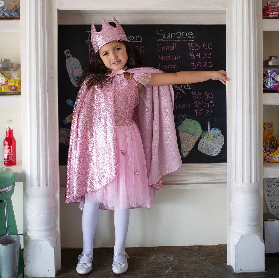 Hochwertiger Kinder-Umhang mit glitzernden Pailletten, stilvoller Schal-Mantel, trendiges grenzübergreifendes Outfit für Mädchen, geeignet für Feiertage und Themenveranstaltungen. – Detail 7