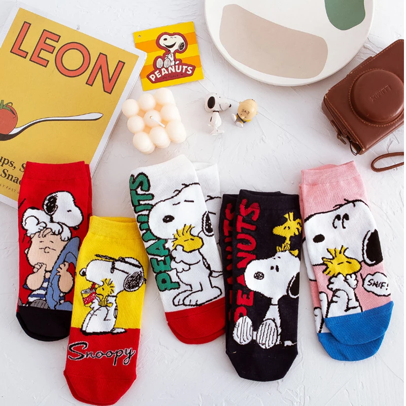 

5/10 pairs For Snoopy boat socks cotton socks sweat-absorbing sports boat socks autumn and winter low-top black and white socks