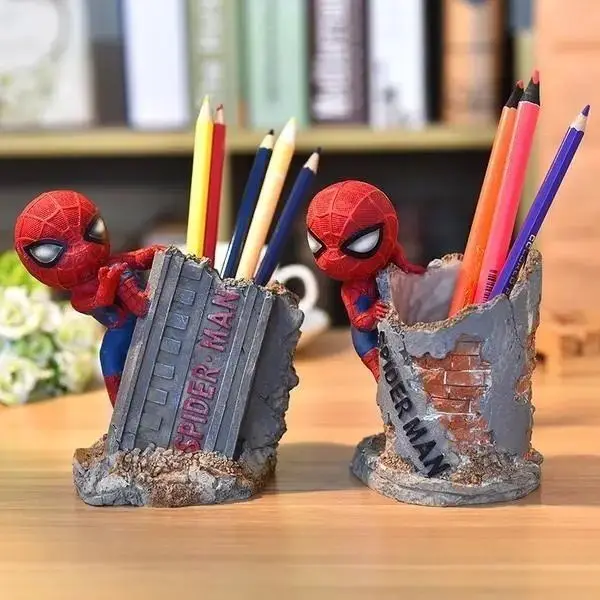 Marvel Spider-Man Animation Peripheral Cartoon Pen Holder, creativo, personalizado, adorno de escritorio, Cubo de almacenamiento, regalo de vacaciones, nuevo