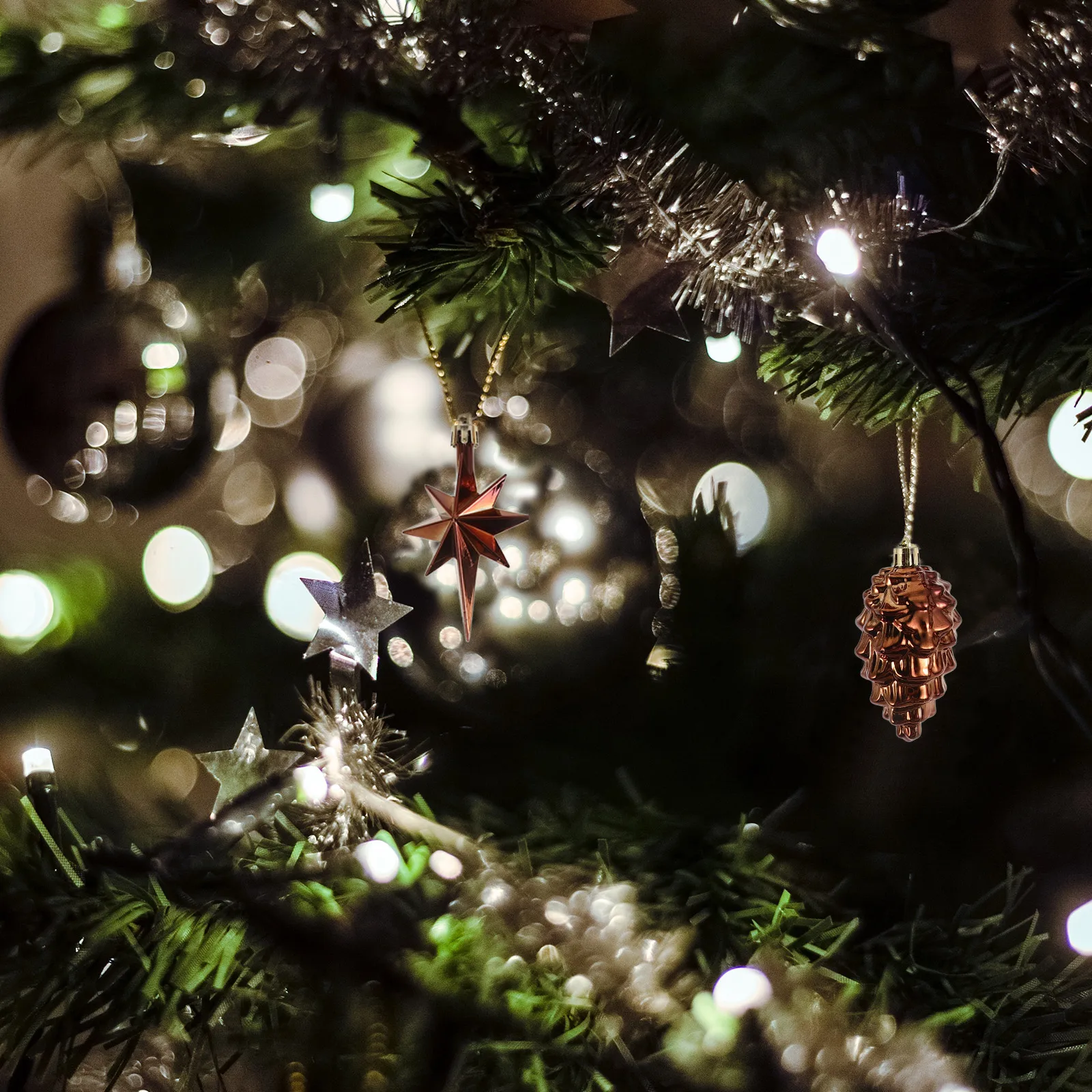 

12Pcs Christmas Tree Hanging Ornaments Shatterproof Electroplated Octagonal Star Pine Cone Balls Festive Holiday Decor Xmas Tree