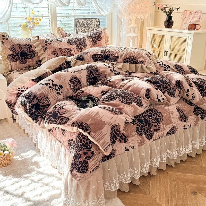 Fall/Winter New Printed Small Fresh Style Milk Fleece Bed Sheet Four-Piece Set Set Student Dormitory Three-Piece Set