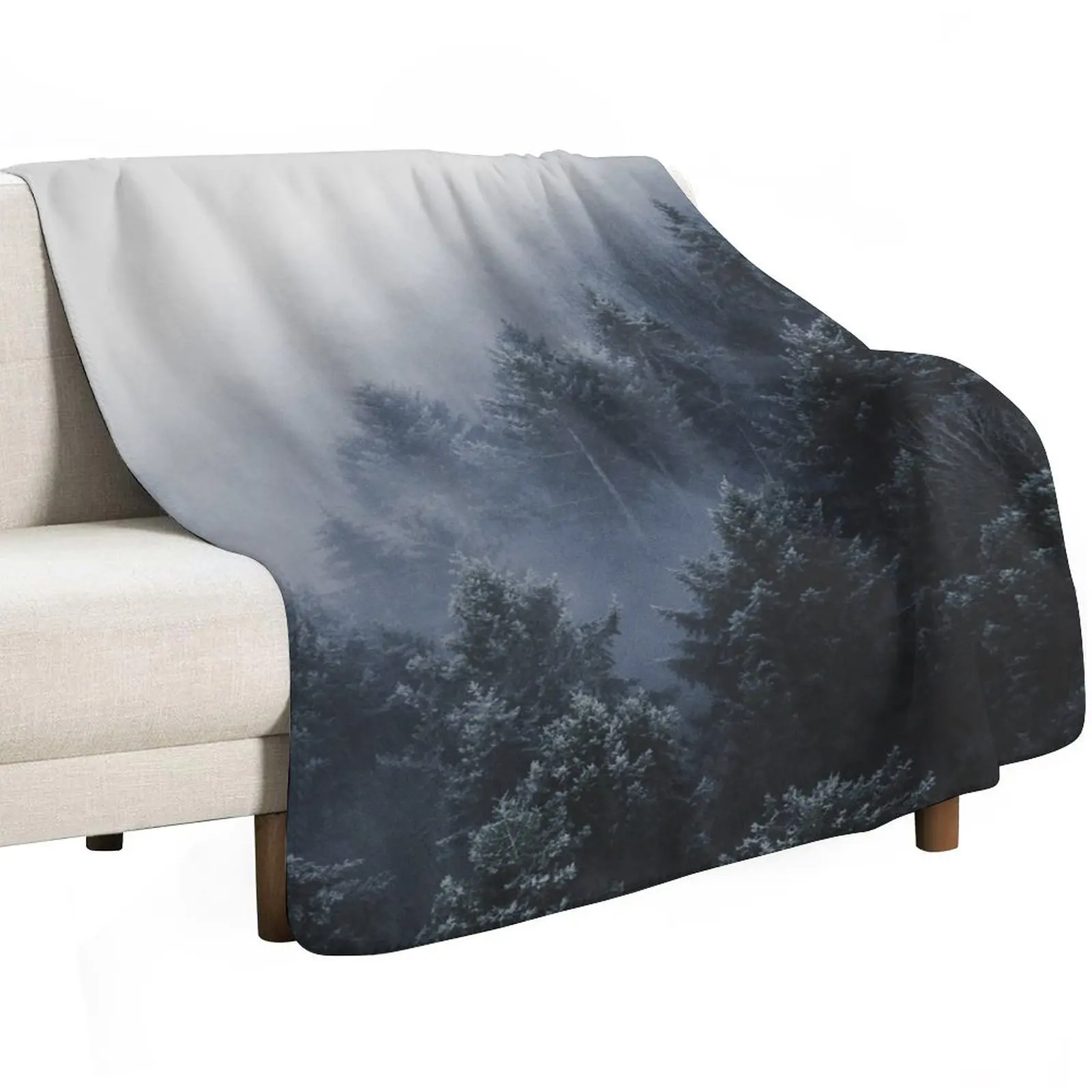 mist of the morning Throw Blanket Softest Soft Beds Tourist Heavy Plaid Moving Blankets