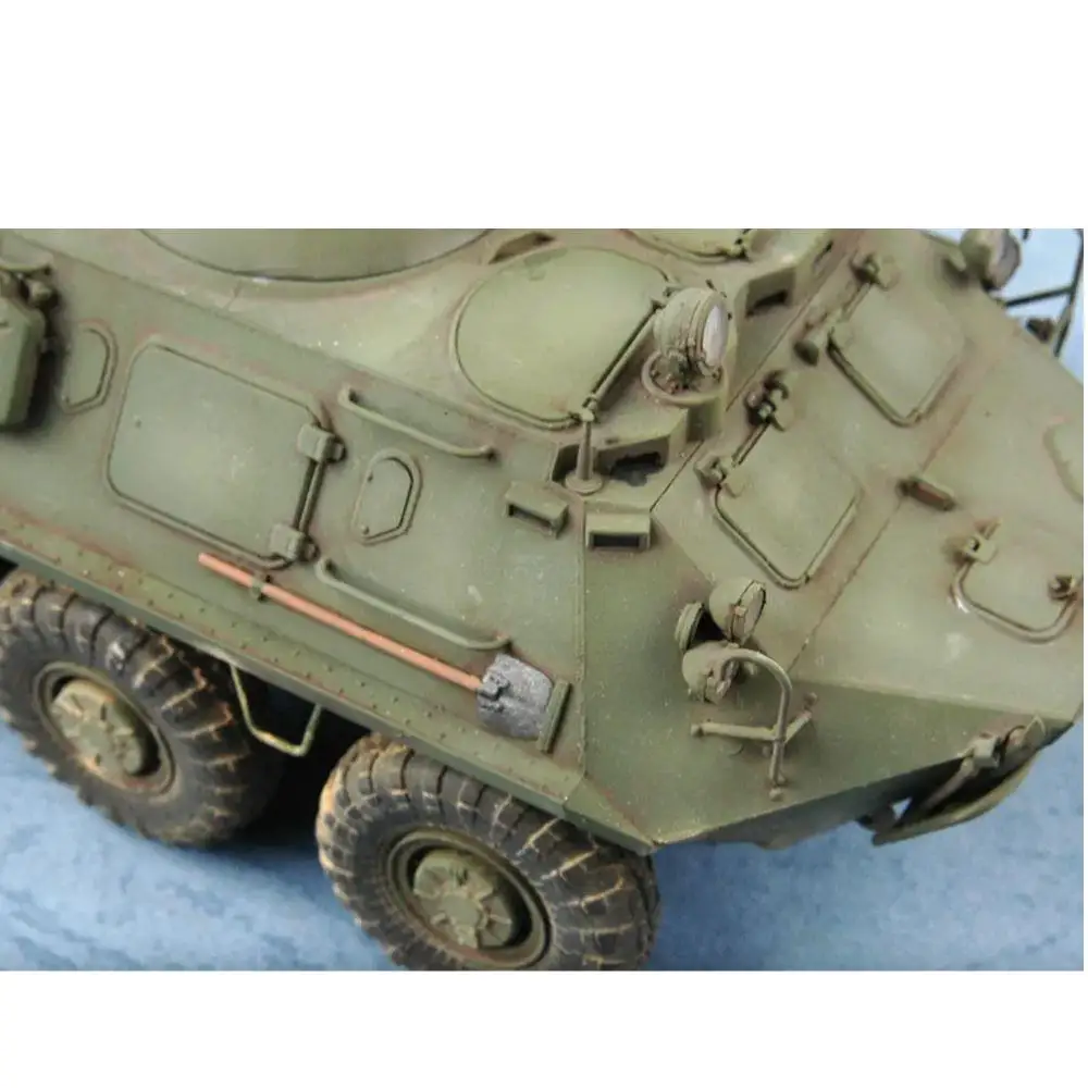 Trumpeter 01544 1/35 Kit Model Pembawa Lapis Baja BTR-60PB Soviet Rusia