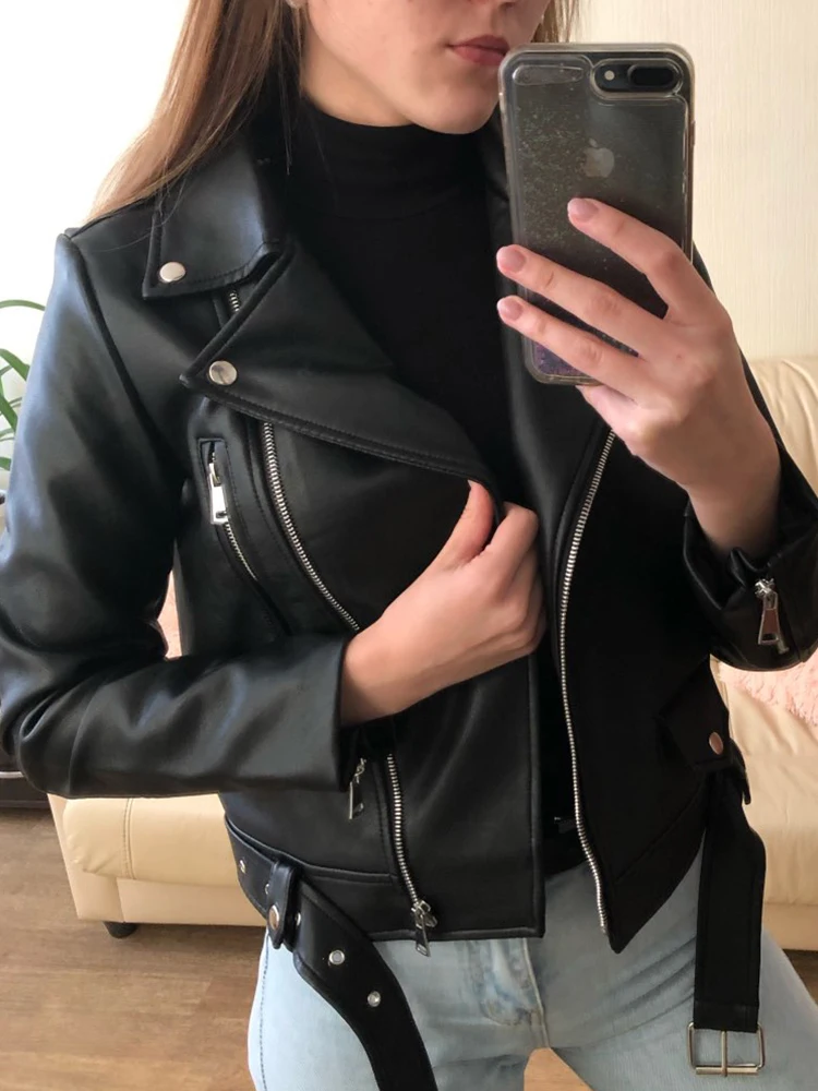 

2023 New Women Spring Autumn Black Faux Leather Jackets Zipper Basic Coat Turn-down Collar Motor Biker Jacket With Belt 4 Color