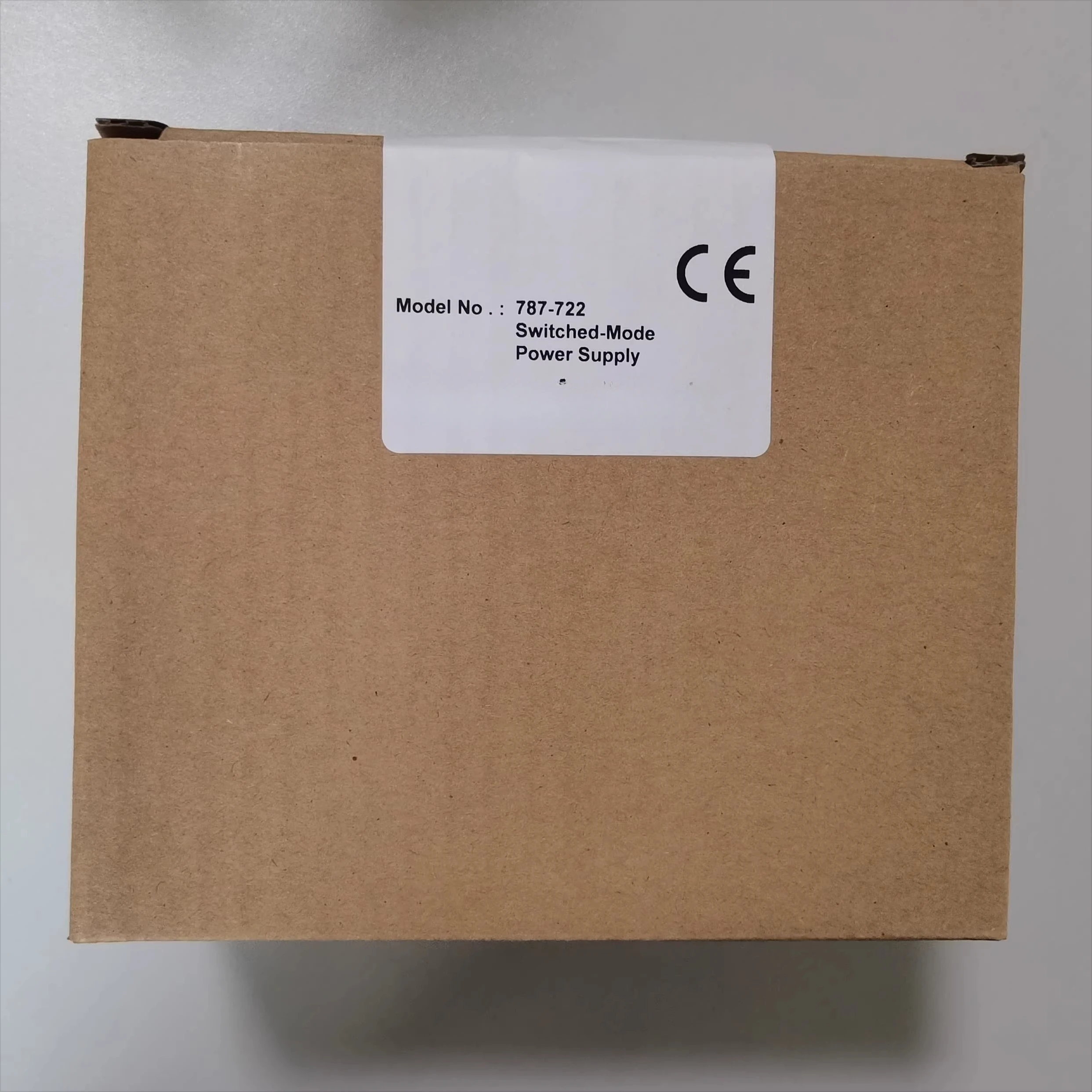 

Германия Wanke e****мический источник питания 787-722 оригинальный подлинный спот