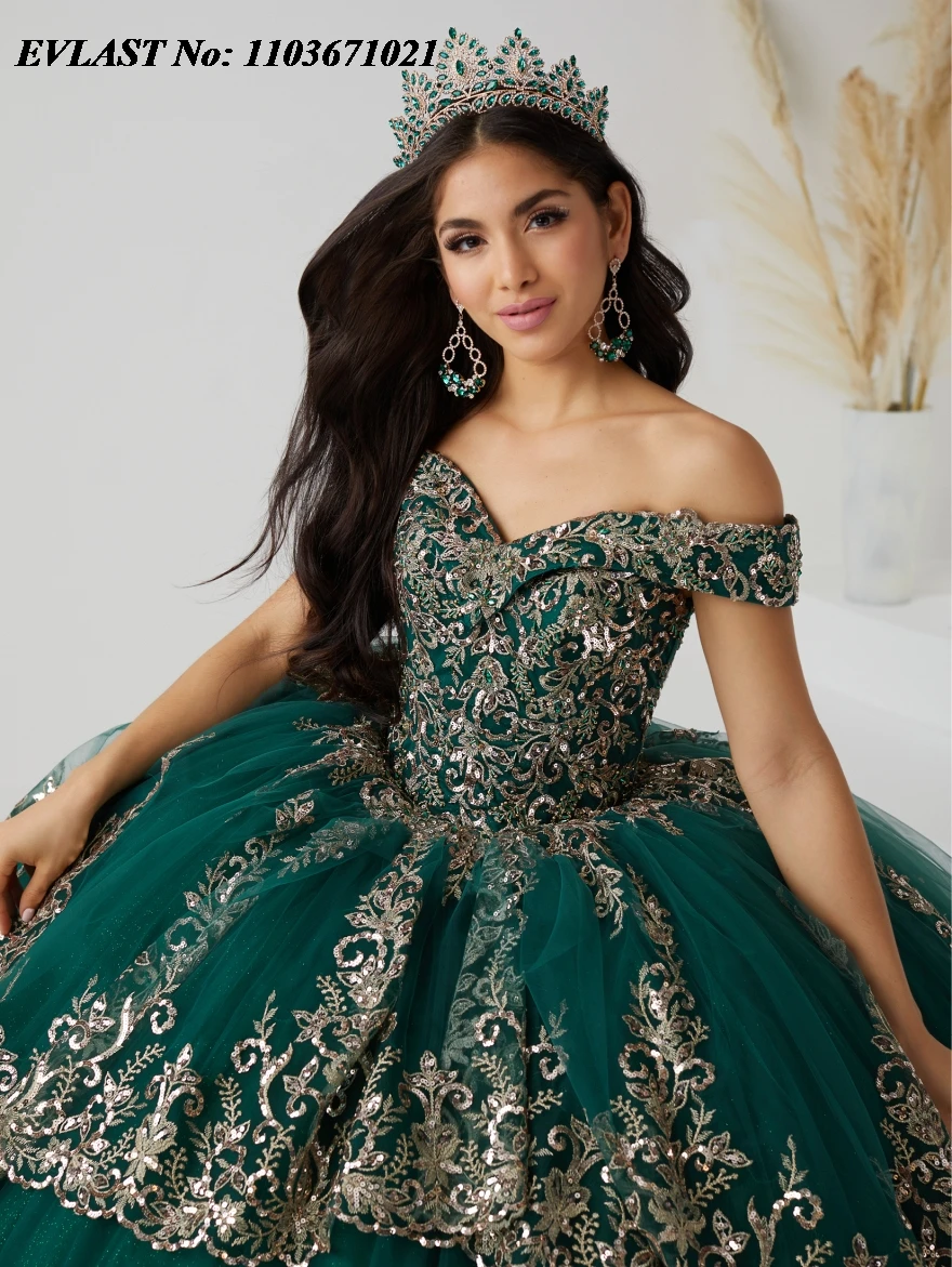 EVLAST messicano verde smeraldo abito Quinceanera abito da ballo argento pizzo Applique perline corsetto a strati Vestidos De XV Anos SQ322