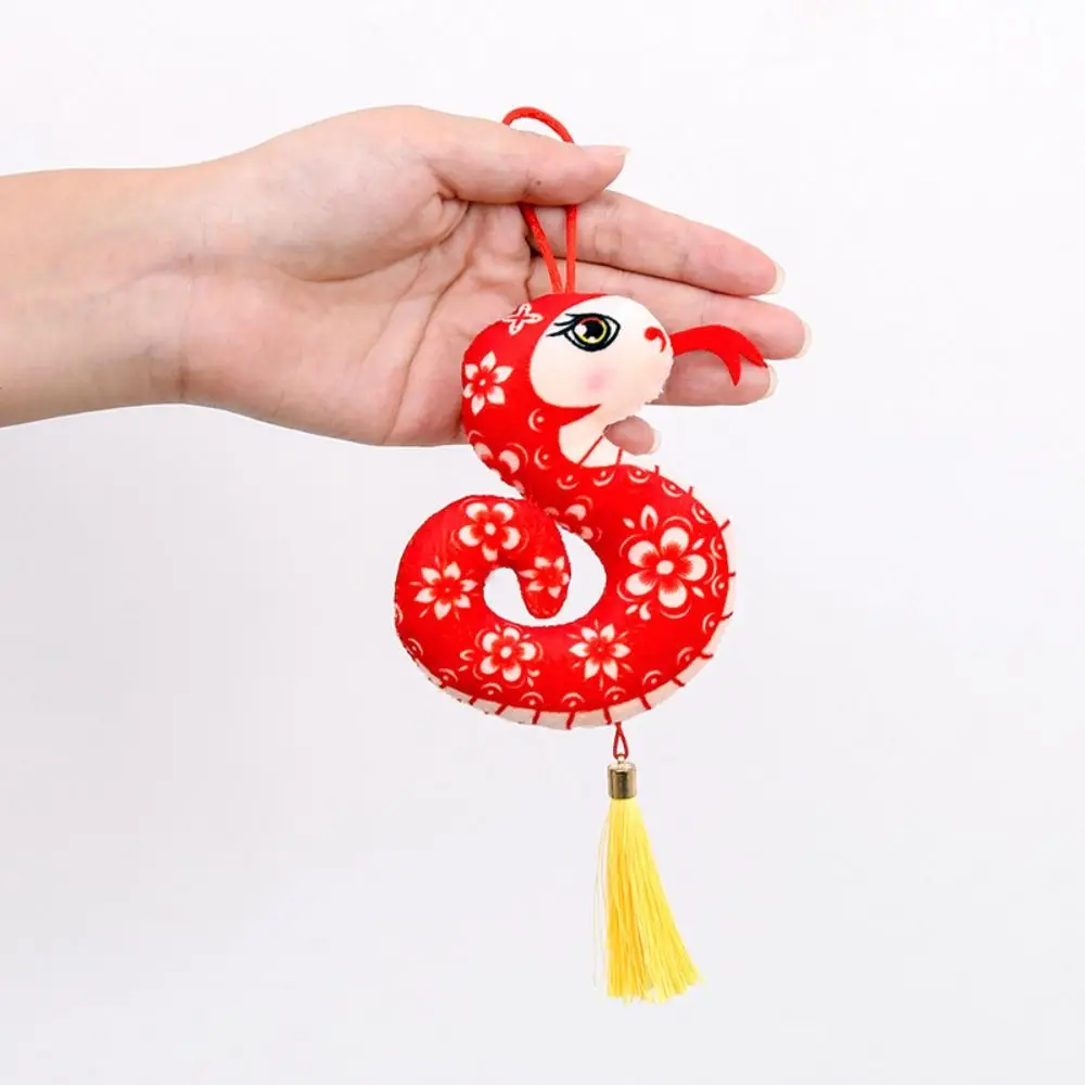 Kawaii Flower Snake Dolls Pendant Stuffed Cute Spring Festival Decorations Ornaments Car Keyring Snake Mascot Hangings Kids