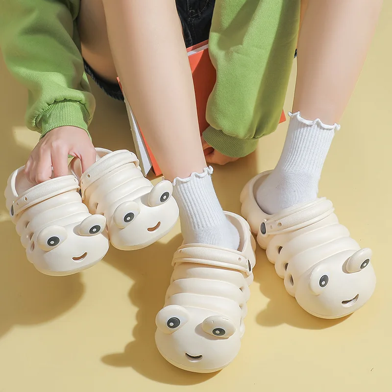 

Children Garden Shoes Cute Cartoon Caterpillar Beach Sandals Babies Summer Slippers High Quality Kids Slippers Flip Clogs Shoes