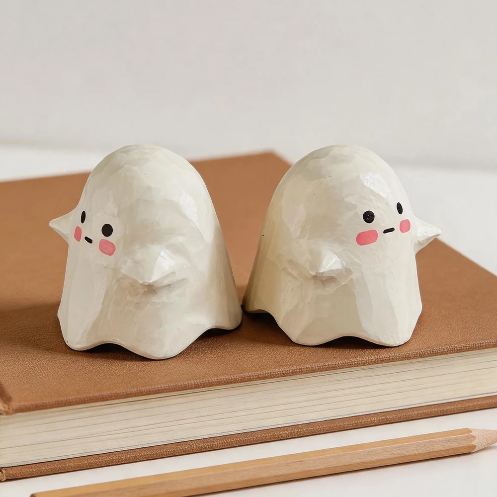 Hand Carved Wooden Ghost Figurine Cute Spooky Ghost Ornament Statue Halloween Unique Gift for Friends Family Home Decor Desk