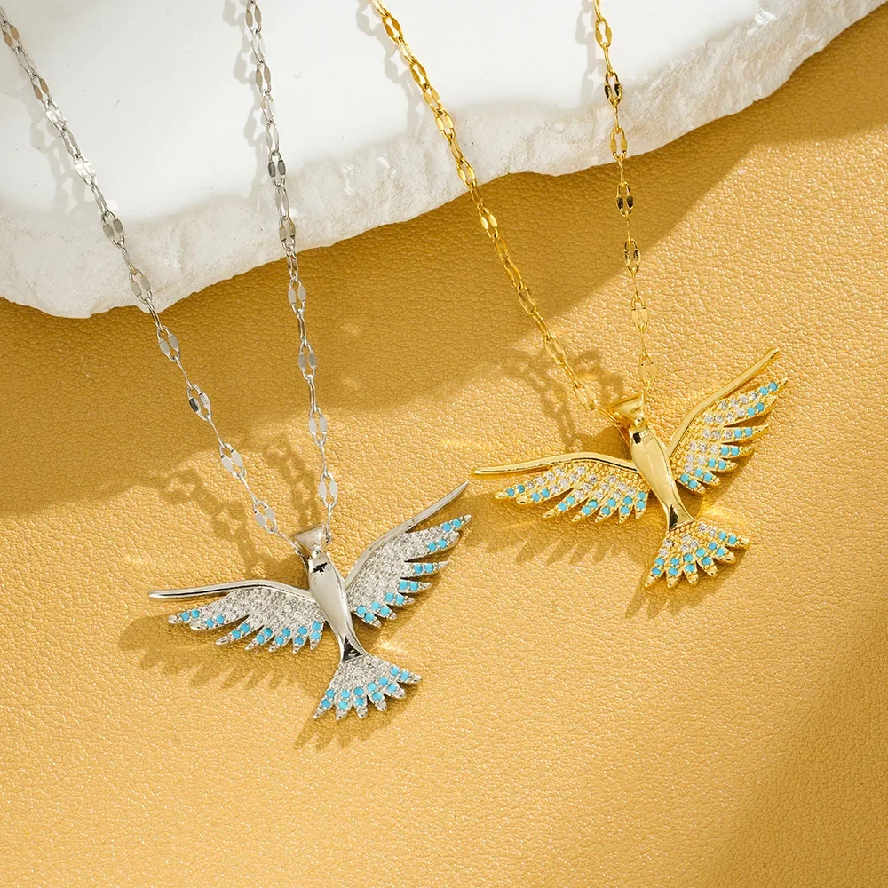 

The latest luxurious and light luxury titanium steel necklace for women's wedding in 2025, studded with diamonds