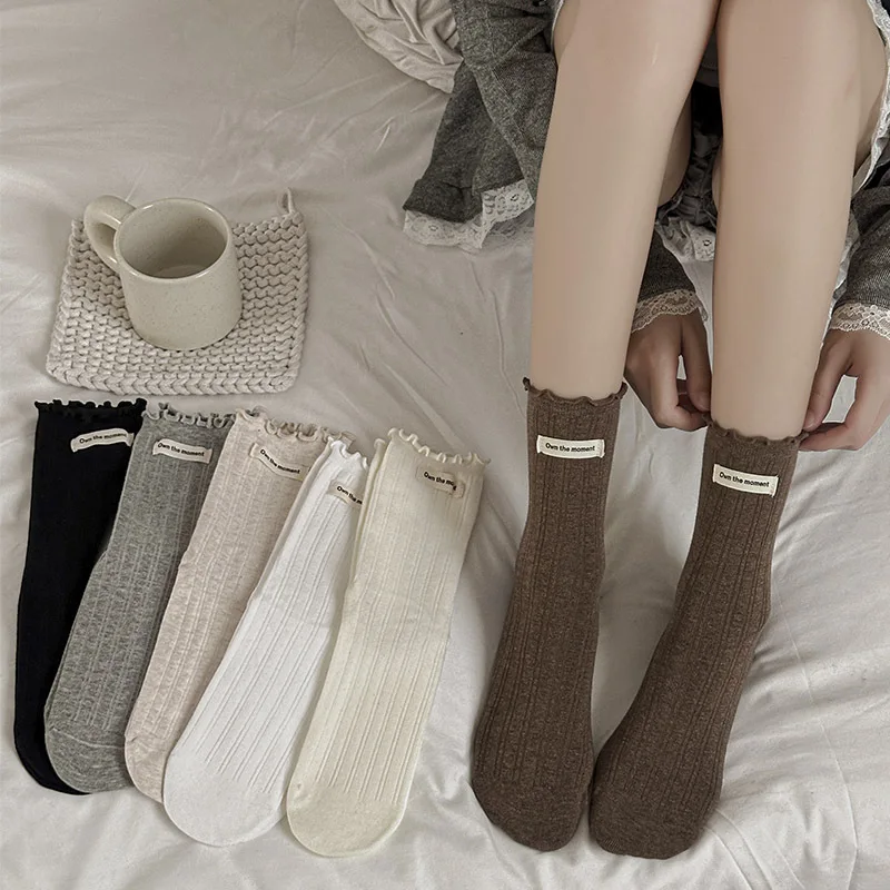 

Cute Cotton Soft Mid Tube Socks Breathable Girls Wave Edge Socks Suitable for Women Harajuku Kawaii Solid Color Pleated Socks
