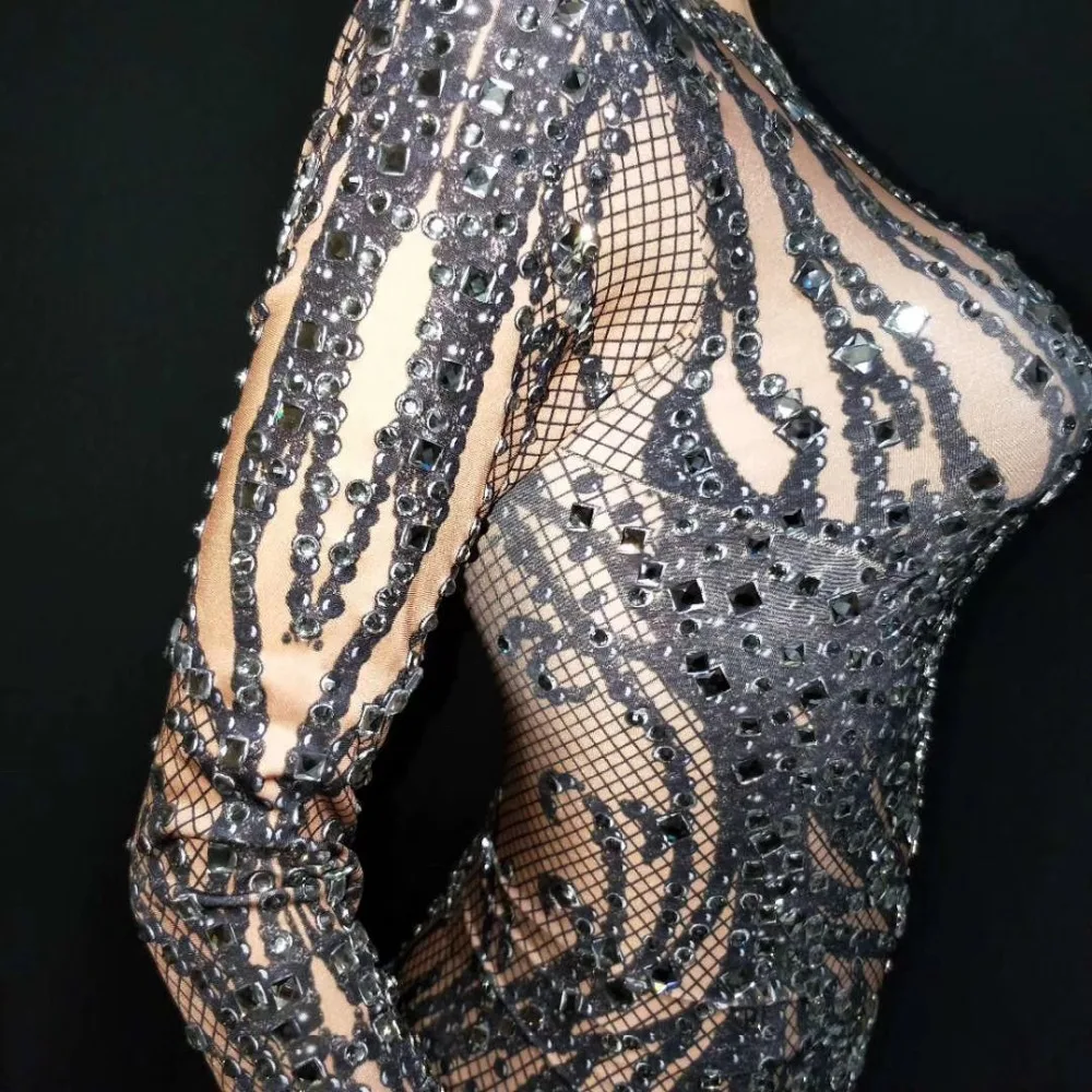 새로운 섹시한 드레스 여성 반짝 이는 라인 석 짧은 드레스 여성 섹시한 클럽 긴 소매 의상 여성 의류 파티 성능 착용