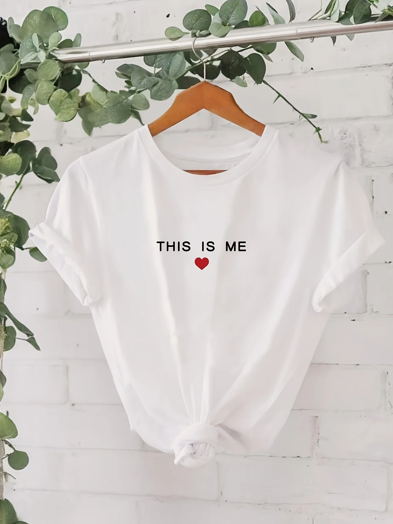 

Simple letter printed women's short sleeved T-shirt summer round neck versatile for daily use suitable for all seasons