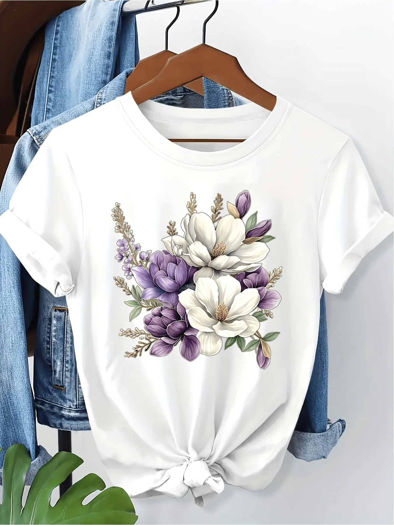 Women Vintage Floral Print Short Sleeve T Shirt Purple White Greenery Botanical Design Round Neck Aesthetic Clothes