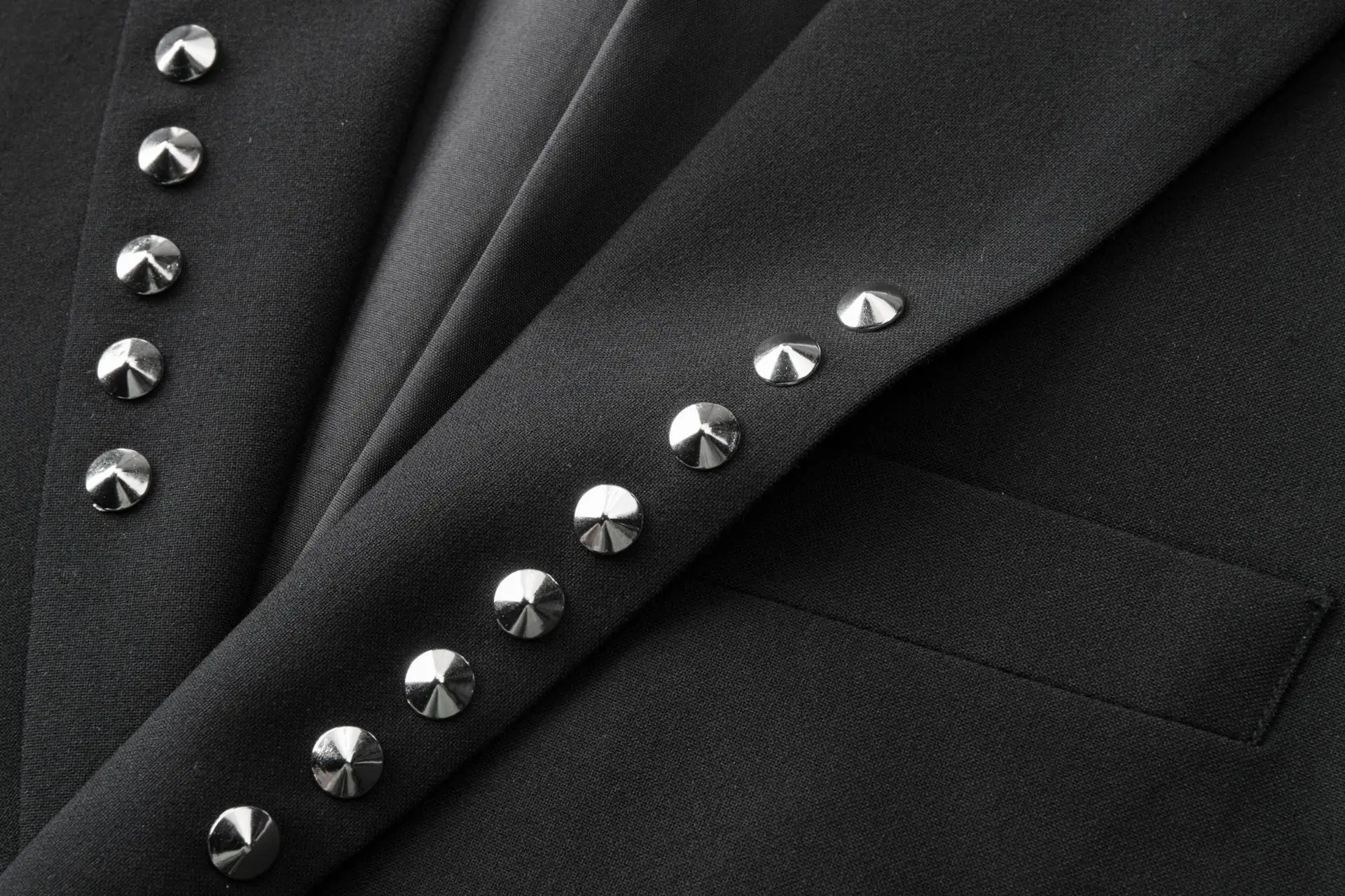 Rivet Decoration Blazers Men Black Casual Suit Jacket Slim Business Social Jacket Tuxedo Stage Performance Blazer Masculino 2023