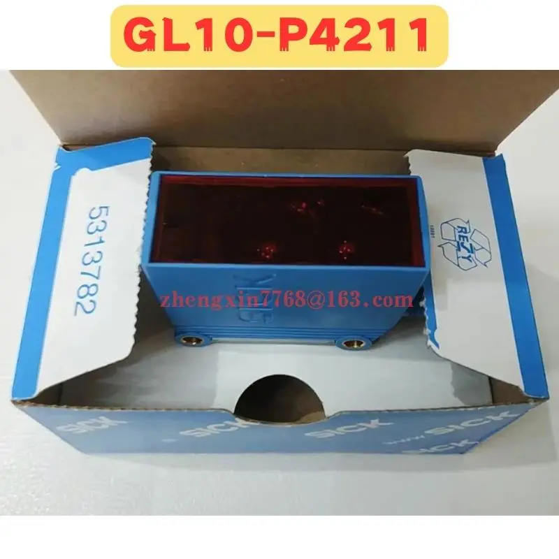 

Brand New Original GL10-P4211 GL10 P4211 Photoelectric Sensor