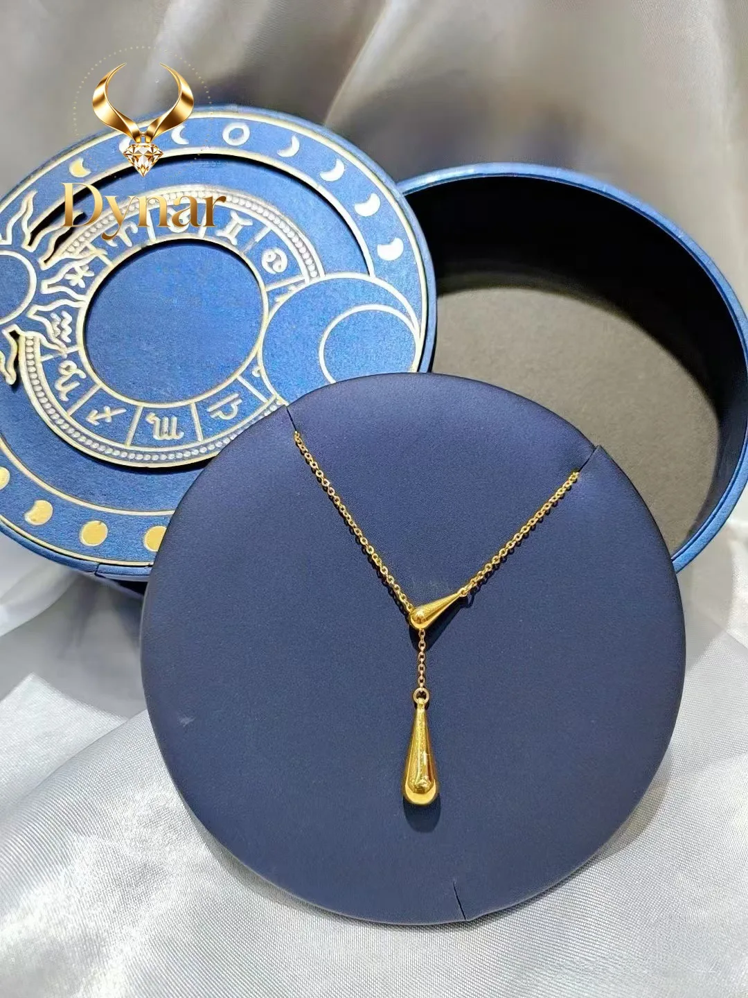 

Dynar Jewelry 24K brushed sunflower seed necklace 9999 women's trendy versatile collarbone chain tassel water droplet new penda